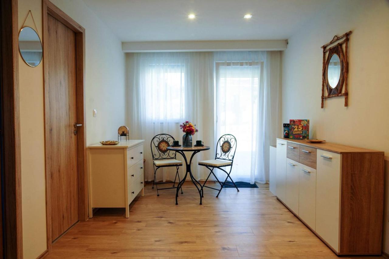 Alpok-Spirit Apartment - Velem Bagian luar foto